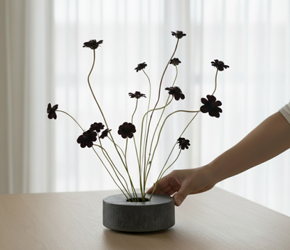 Ikebana Vase in Silver Ore